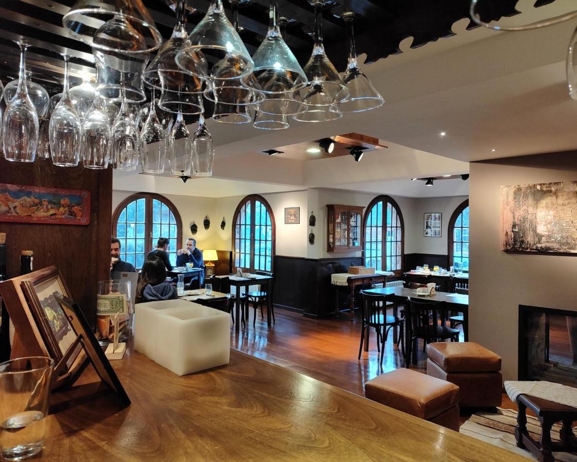 Hotel & Spa La Cheminee San Martin de los Andes Luaran gambar