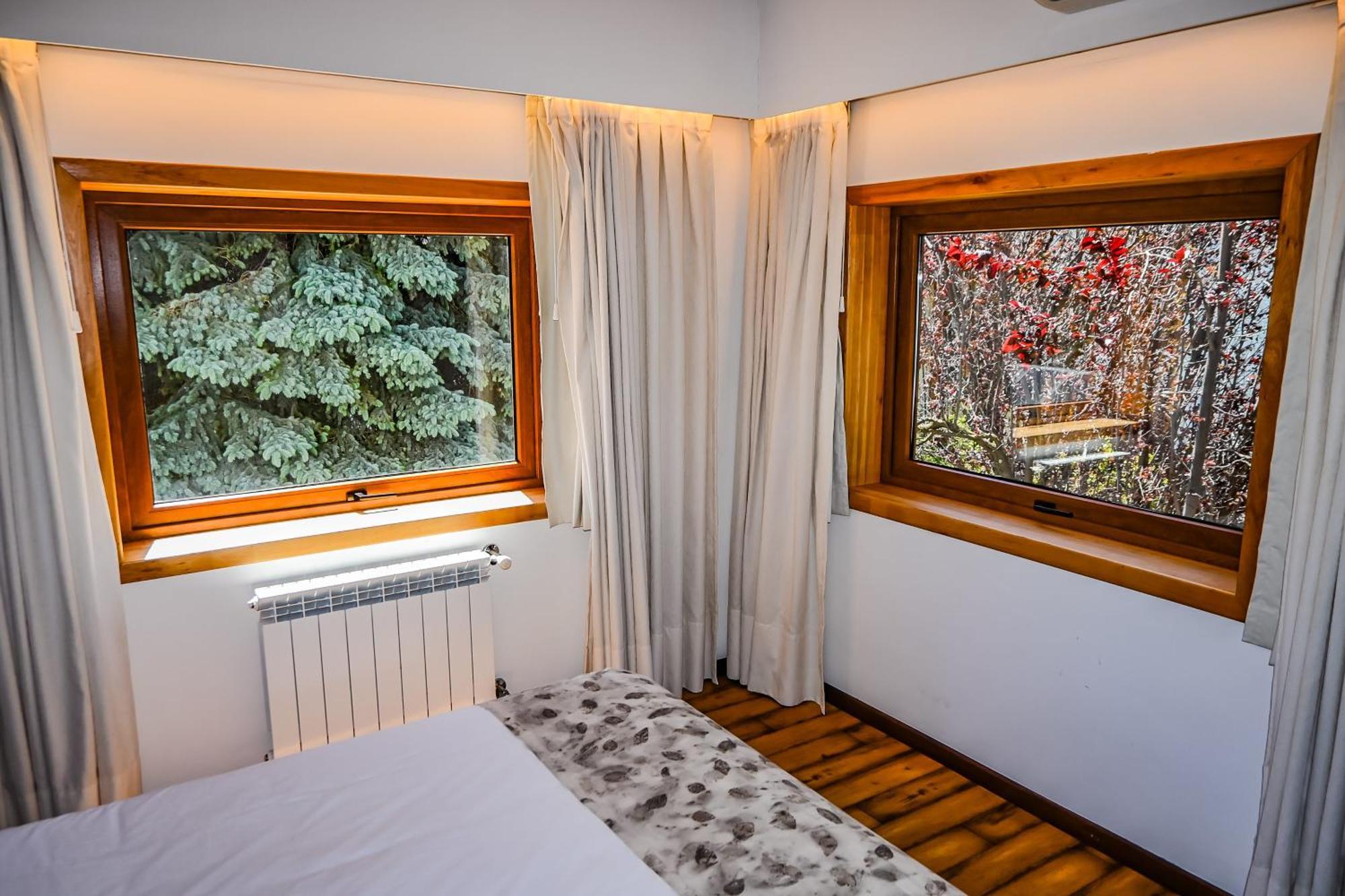 Hotel & Spa La Cheminee San Martin de los Andes Luaran gambar