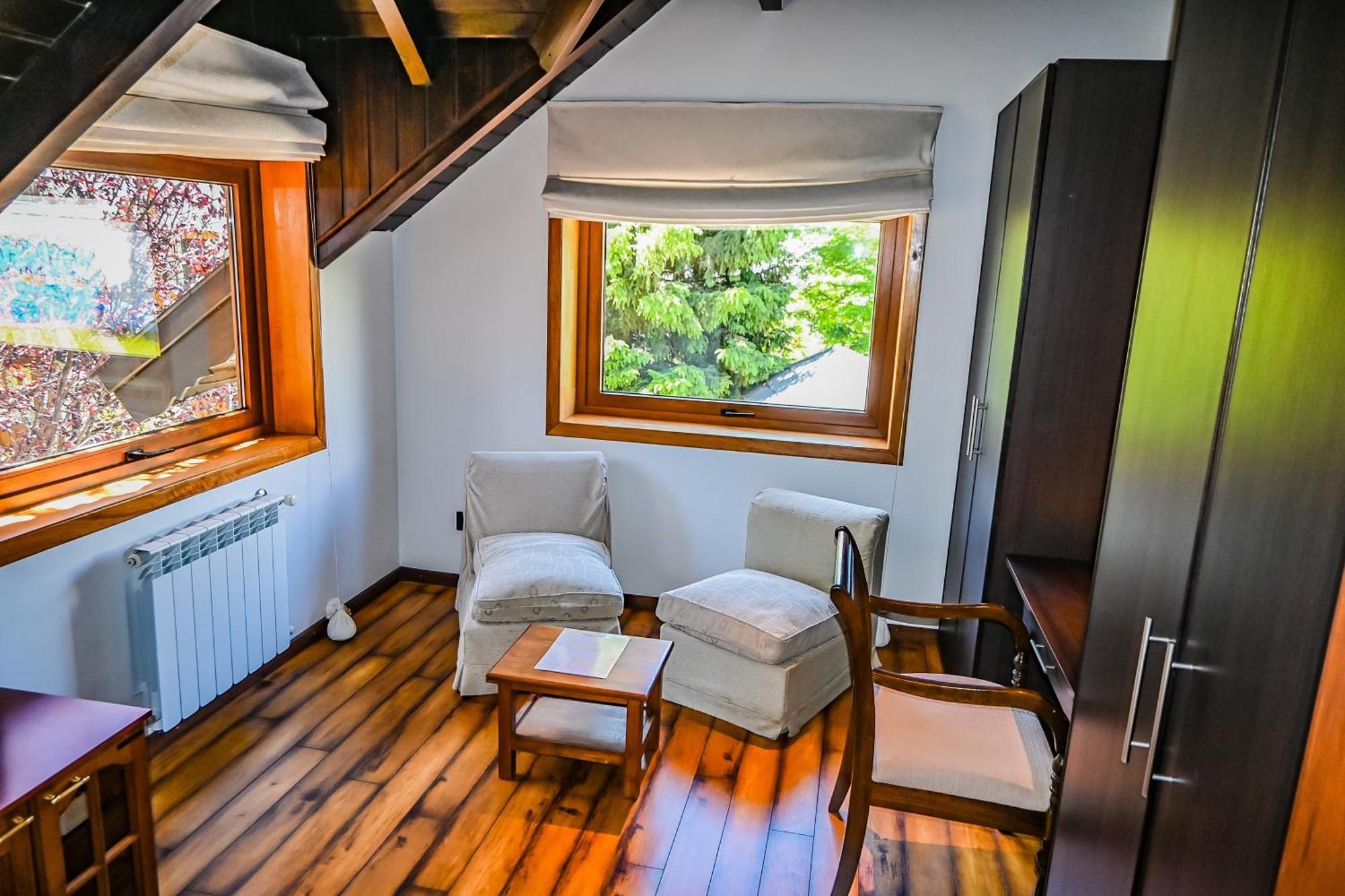 Hotel & Spa La Cheminee San Martin de los Andes Luaran gambar