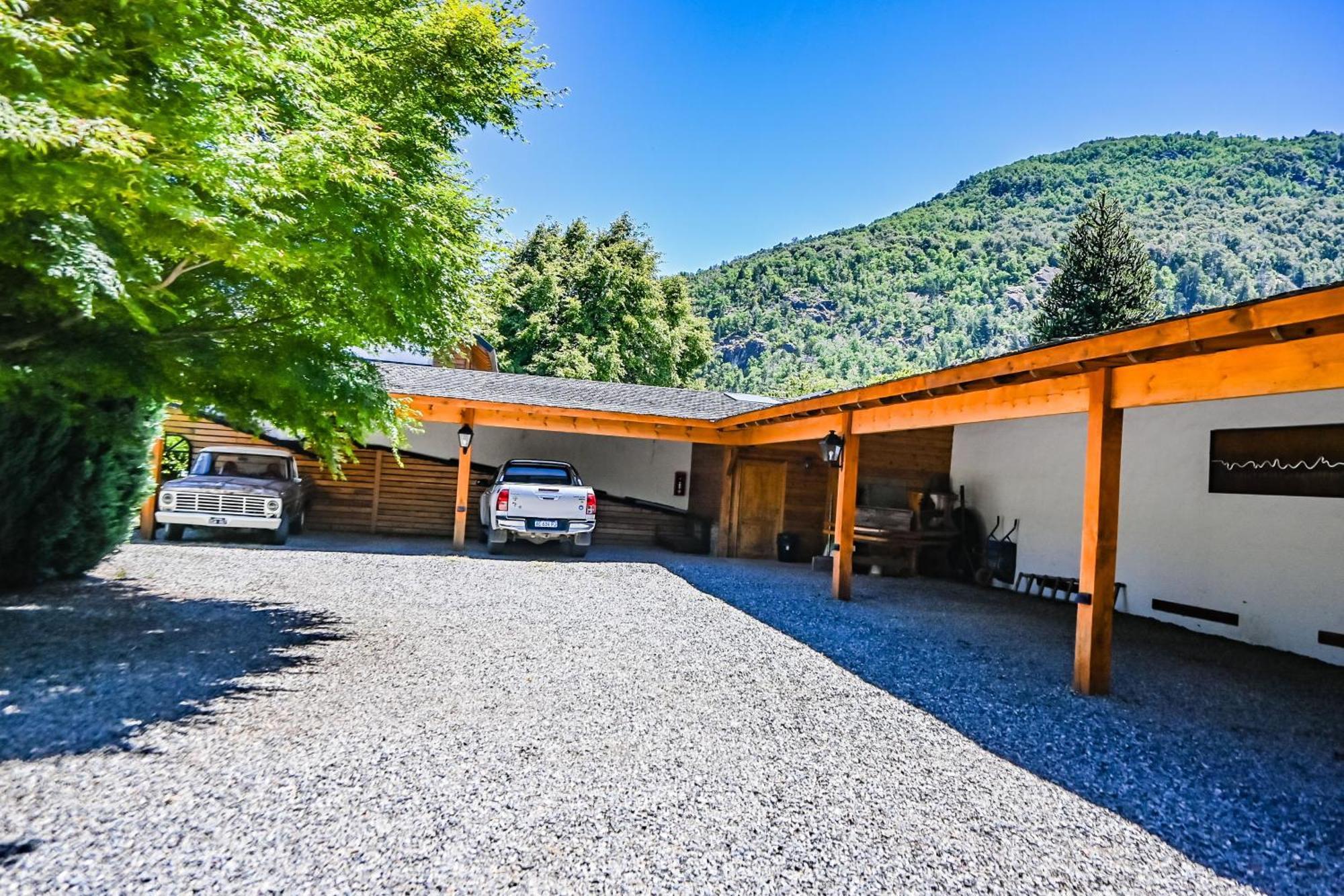 Hotel & Spa La Cheminee San Martin de los Andes Luaran gambar